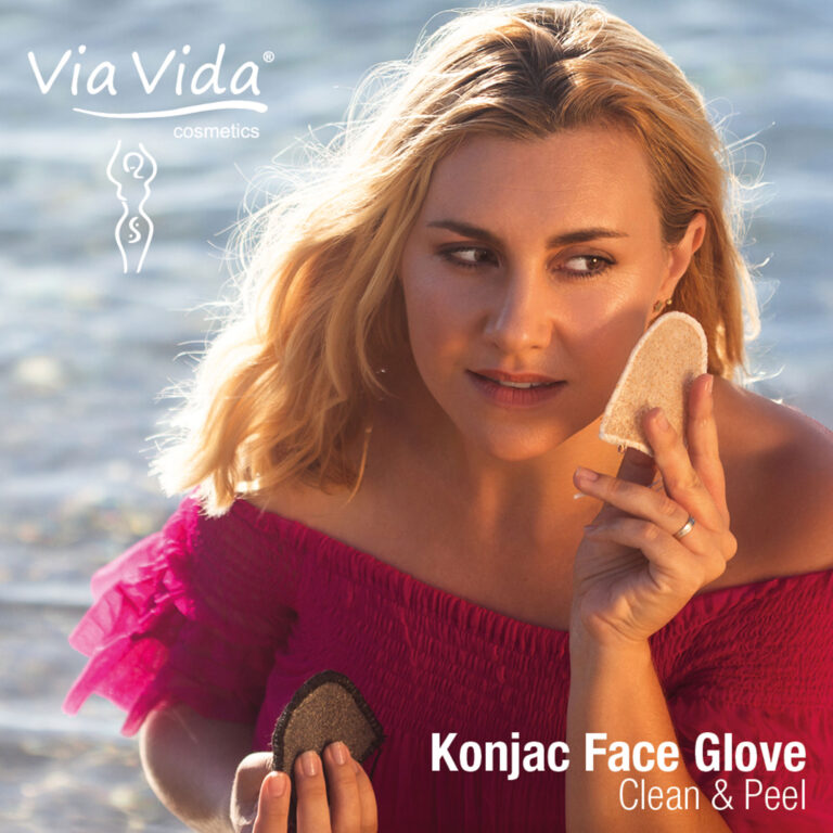 Via Vida cosmetics Konjac Face Glove
